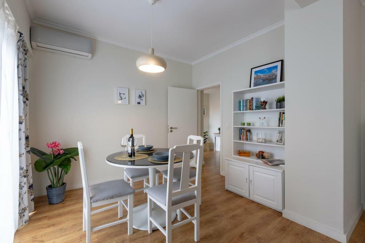 Trindade Sunny Downtown Apartment With Balcony & Ac Porto Exterior foto